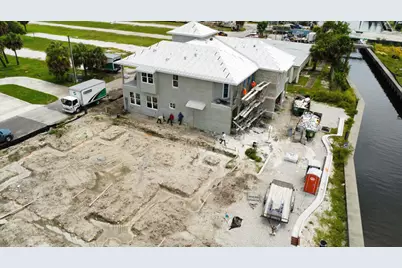 145 Kings Lane, Fort Pierce, FL 34950 - Photo 4