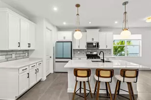 9165 SW Remy Ln, Port Saint Lucie, FL 34987 - Photo 4