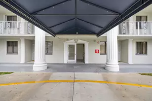 2441 Village Blvd, West Palm Beach, FL 33409 - Photo 2