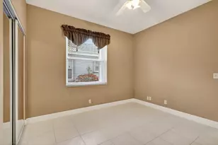 10564 Royal Caribbean Cir, Boynton Beach, FL 33437 - Photo 32