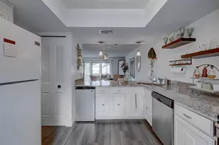 18350 SE Wood Haven Ln, Jupiter, FL 33469 - Photo 12