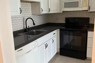 9273 SW 8th St, Boca Raton, FL 33428 - Photo 6