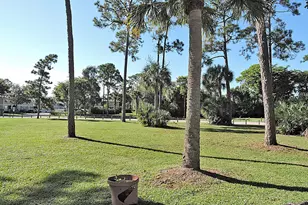 5040 Society Pl E, West Palm Beach, FL 33415 - Photo 16