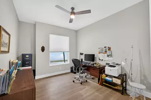 945 Bear Island Cir, West Palm Beach, FL 33409 - Photo 20