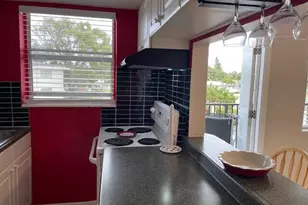 111 SE 1st St, Boynton Beach, FL 33435 - Photo 6