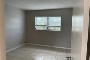 111 SE 1st St, Boynton Beach, FL 33435 - Photo 14