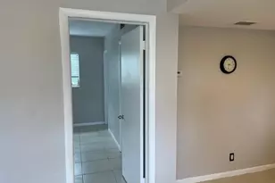 111 SE 1st St, Boynton Beach, FL 33435 - Photo 16