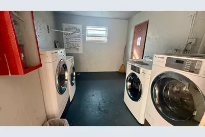 705 Lori Drive #309, Palm Springs, FL 33461 - Photo 12