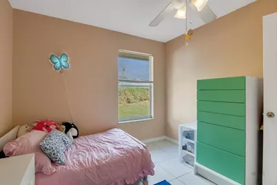 426 15th Lane SW, Vero Beach, FL 32962 - Photo 18