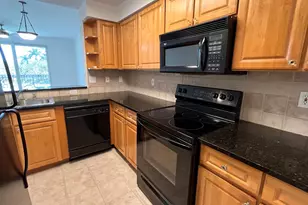 2058 Alta Meadows Ln, Delray Beach, FL 33444 - Photo 10