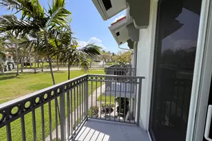 2058 Alta Meadows Ln, Delray Beach, FL 33444 - Photo 6