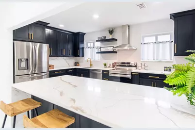 6370 Plunkett Street, Hollywood, FL 33023 - Photo 2