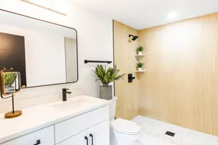 6370 Plunkett St, Hollywood, FL 33023 - Photo 8