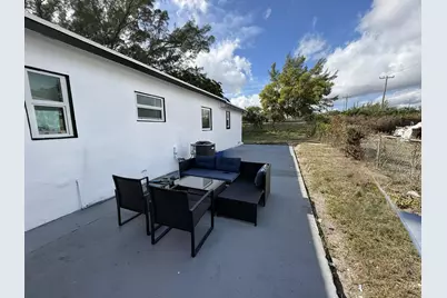 5909 Pinewood Avenue, West Palm Beach, FL 33407 - Photo 30