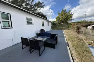 5909 Pinewood Ave, West Palm Beach, FL 33407 - Photo 30