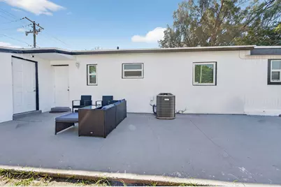 5909 Pinewood Avenue, West Palm Beach, FL 33407 - Photo 32