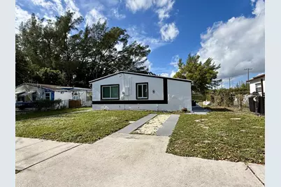 5909 Pinewood Avenue, West Palm Beach, FL 33407 - Photo 2