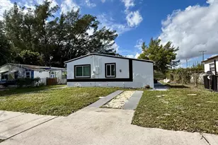 5909 Pinewood Ave, West Palm Beach, FL 33407 - Photo 2