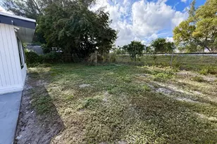 5909 Pinewood Ave, West Palm Beach, FL 33407 - Photo 34