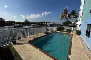 105 S Riverside Dr, Pompano Beach, FL 33062 - Photo 32