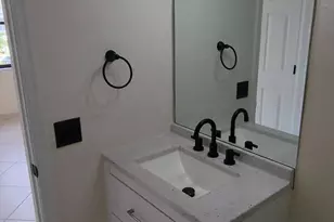 105 S Riverside Dr, Pompano Beach, FL 33062 - Photo 26