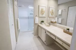 1203 Lakeview Dr E, Royal Palm Beach, FL 33411 - Photo 14