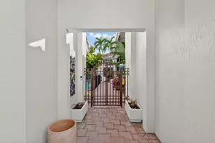 7450 Campo Florido, Boca Raton, FL 33433 - Photo 4