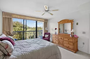 2581 Village Blvd, West Palm Beach, FL 33409 - Photo 12
