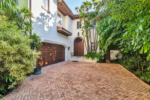 446 Brazilian Ave, Palm Beach, FL 33480 - Photo 2