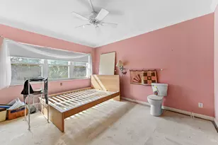 3200 NE 7th Ct, Pompano Beach, FL 33062 - Photo 14