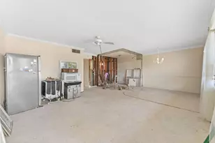 3200 NE 7th Ct, Pompano Beach, FL 33062 - Photo 8