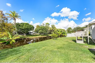 2366 SW Blaine Terrace, Port Saint Lucie, FL 34953 - Photo 2