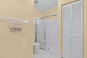 10364 NW 50th Ct, Pompano Beach, FL 33076 - Photo 18