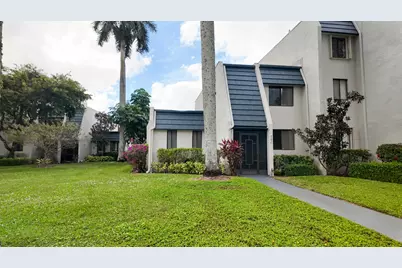 4383 Trevi Court, Lake Worth, FL 33467 - Photo 2