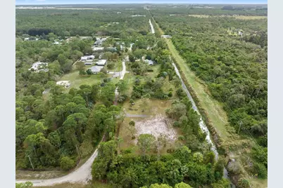 4911 Grovers Road, Fort Pierce, FL 34951 - Photo 8