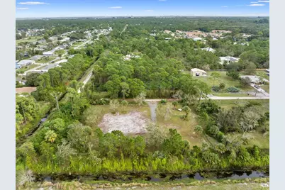 4911 Grovers Road, Fort Pierce, FL 34951 - Photo 6