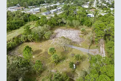 4911 Grovers Road, Fort Pierce, FL 34951 - Photo 12