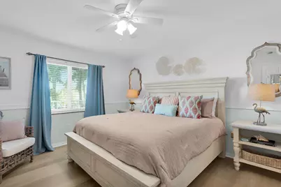 351 10th Street, Key Colony Beach, FL  - Photo 12