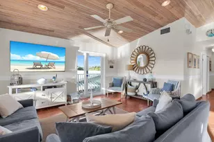 351 10th St, Key Colony Beach, FL - Photo 4