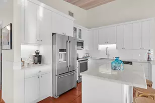 351 10th St, Key Colony Beach, FL - Photo 10