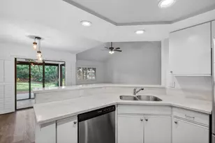 102 Sea Oats Dr, Juno Beach, FL 33408 - Photo 20