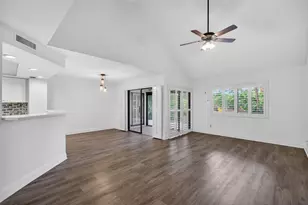 102 Sea Oats Dr, Juno Beach, FL 33408 - Photo 10