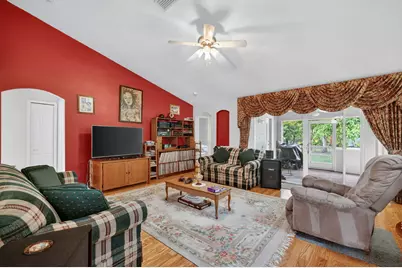 601 NW Riverside Drive, Port Saint Lucie, FL 34983 - Photo 14