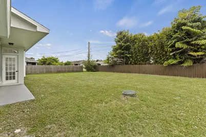 1618 SE Ridgewood Street, Port Saint Lucie, FL 34952 - Photo 36