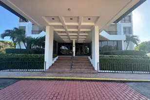 5600 N Flagler Dr, West Palm Beach, FL 33407 - Photo 4