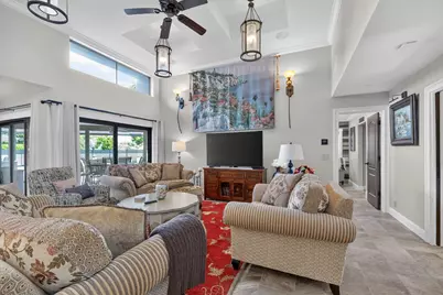 5212 Foxpointe Circle SE, Delray Beach, FL 33445 - Photo 10