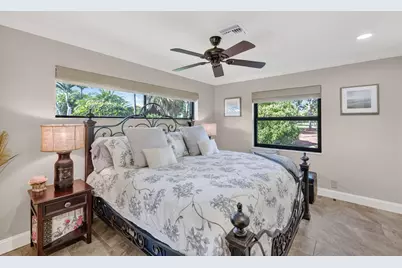 5212 Foxpointe Circle SE, Delray Beach, FL 33445 - Photo 32