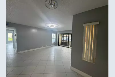 802 Sky Pine Way #D1, Greenacres, FL 33415 - Photo 14