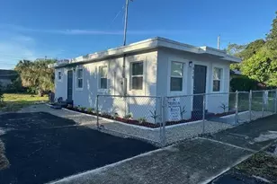 628 9th St, West Palm Beach, FL 33401 - Photo 1