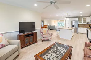 2918 SE Fairway W, Stuart, FL 34997 - Photo 16